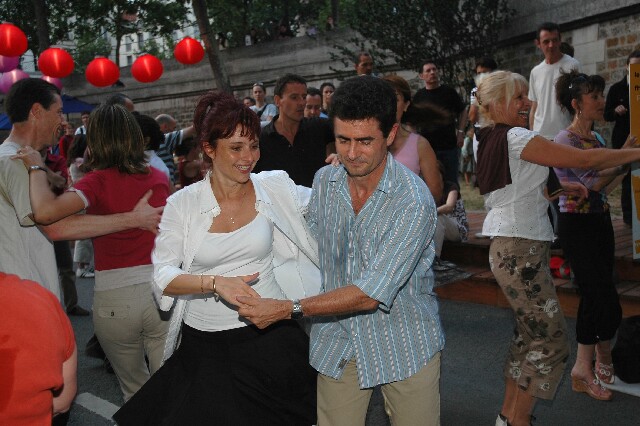 min 2006 08 08 paris plage 139